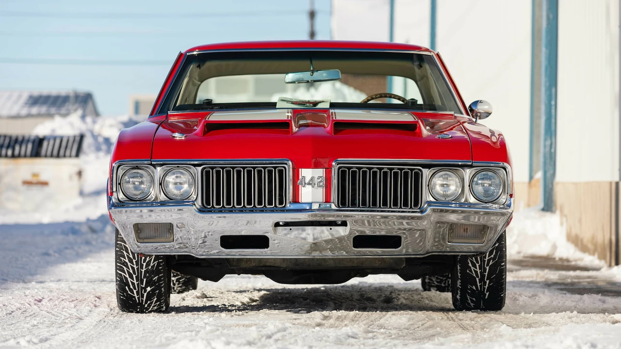 1970 Oldsmobile Cutlass 3rd Gen - Image 14 of 31