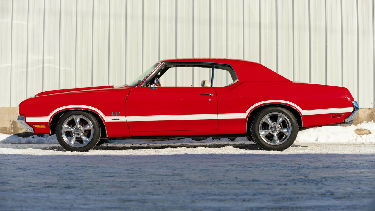 1970 Oldsmobile Cutlass 3rd Gen - Image 2 of 31
