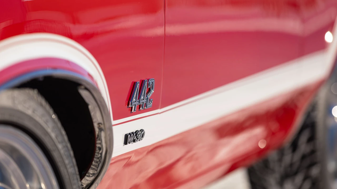 1970 Oldsmobile Cutlass 3rd Gen - Image 22 of 31