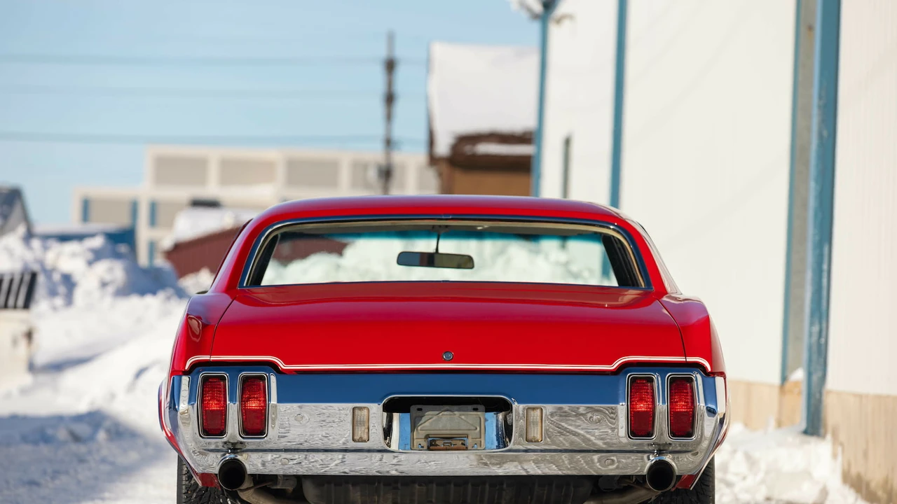1970 Oldsmobile Cutlass 3rd Gen - Image 26 of 31