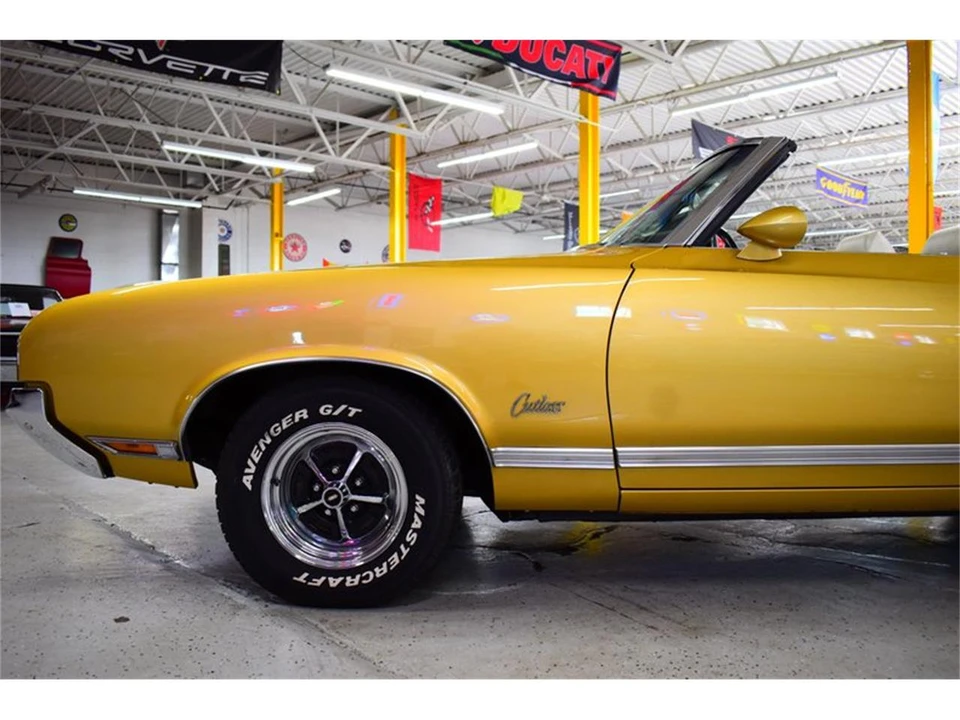 1970 Oldsmobile Cutlass 3rd Gen - Image 21 of 31