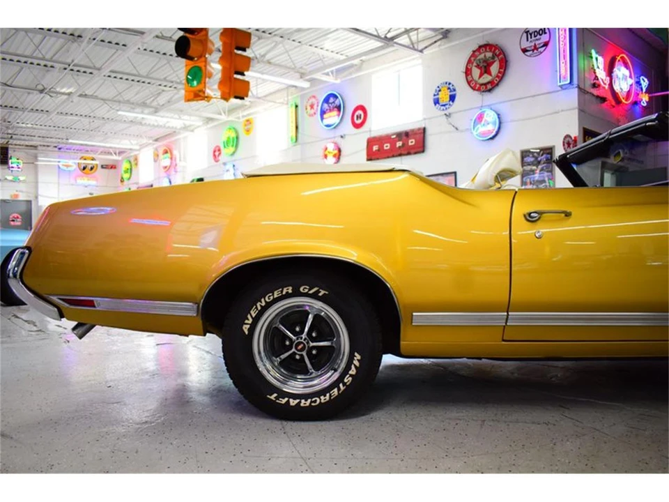 1970 Oldsmobile Cutlass 3rd Gen - Image 7 of 31