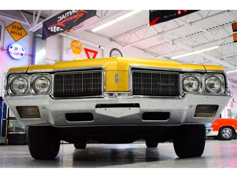 1970 Oldsmobile Cutlass 3rd Gen - Image 28 of 31