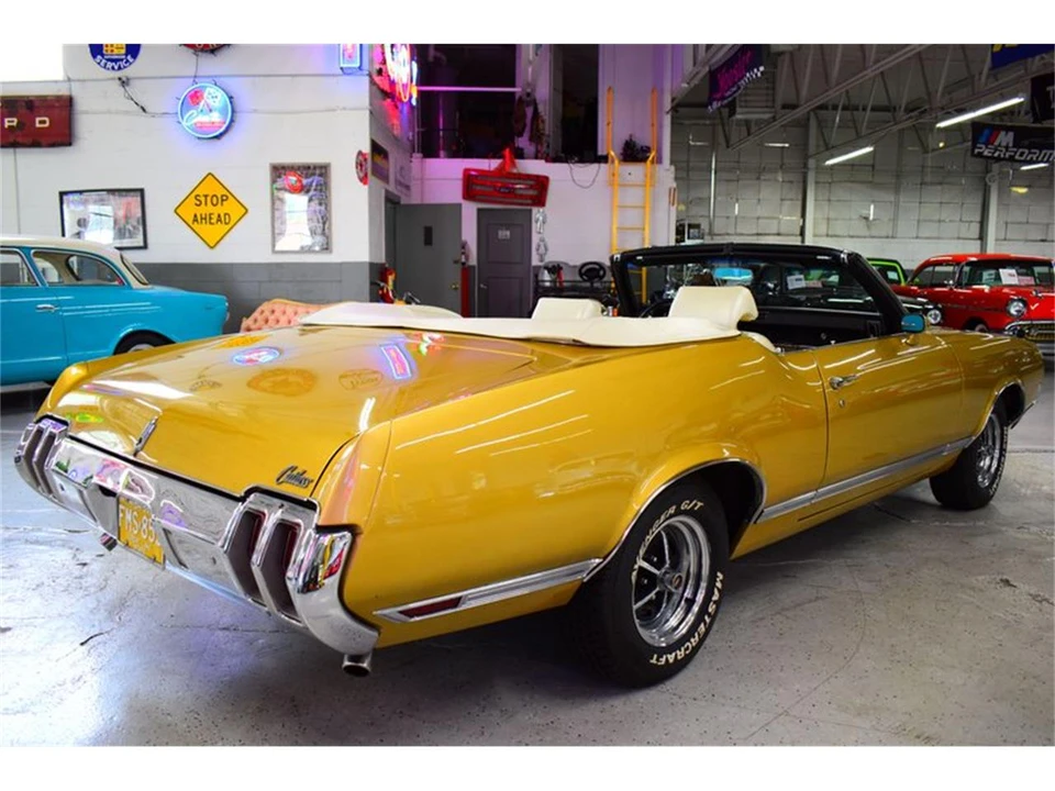 1970 Oldsmobile Cutlass 3rd Gen - Image 9 of 31