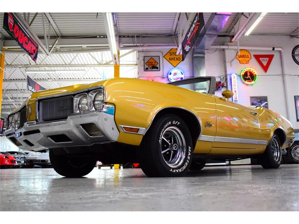 1970 Oldsmobile Cutlass 3rd Gen - Image 25 of 31