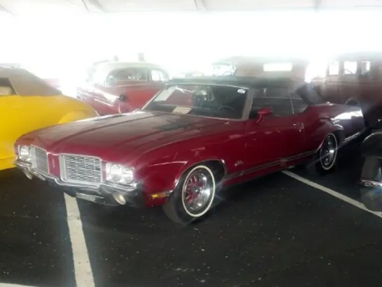 1970 Oldsmobile Cutlass 3rd Gen - Image 2 of 2
