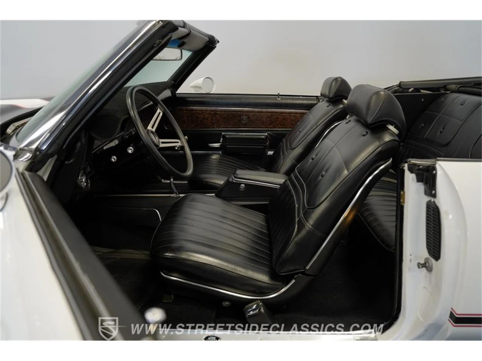 1970 Oldsmobile Cutlass 3rd Gen - Image 3 of 31