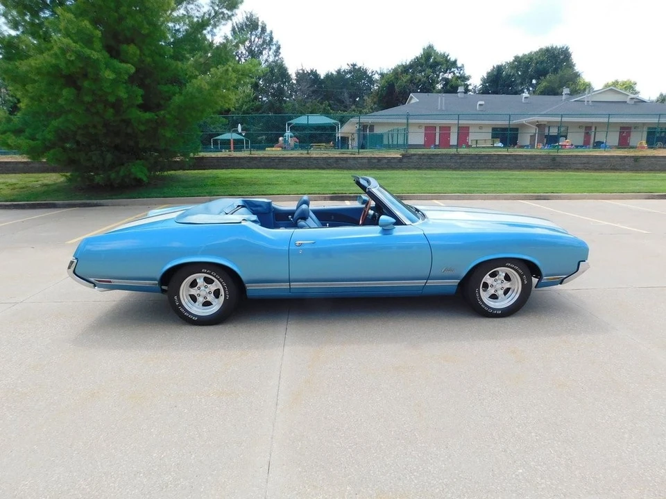 1970 Oldsmobile Cutlass 3rd Gen - Image 25 of 31