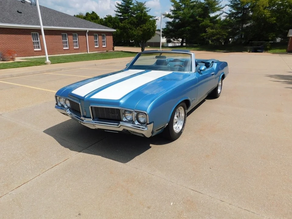 1970 Oldsmobile Cutlass 3rd Gen - Image 21 of 31