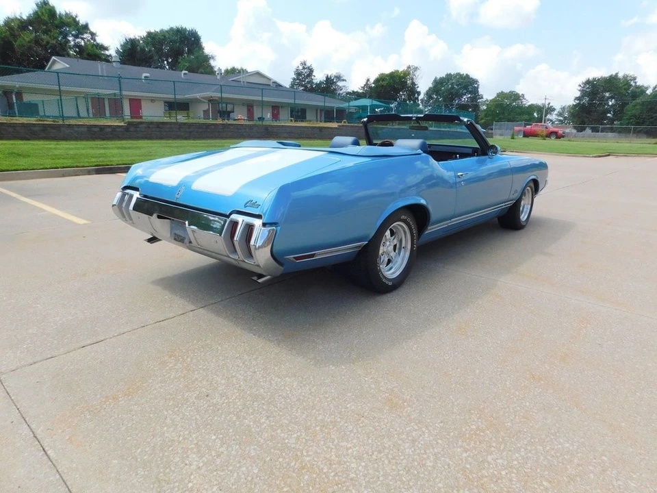 1970 Oldsmobile Cutlass 3rd Gen - Image 27 of 31