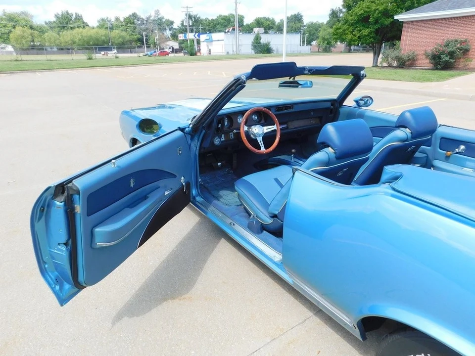 1970 Oldsmobile Cutlass 3rd Gen - Image 11 of 31