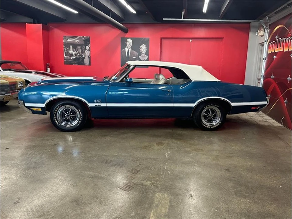 1970 Oldsmobile Cutlass 3rd Gen - Image 22 of 31