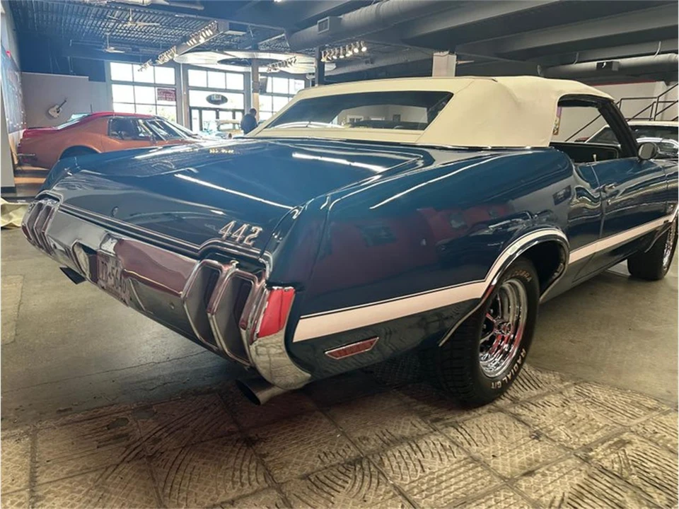 1970 Oldsmobile Cutlass 3rd Gen - Image 14 of 31