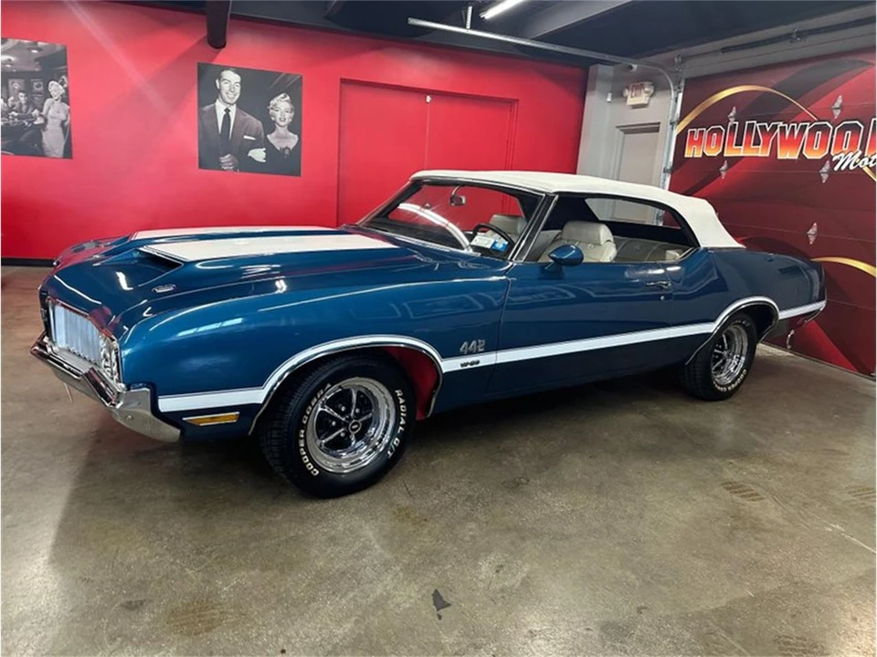 1970 Oldsmobile Cutlass 3rd Gen - Image 26 of 31