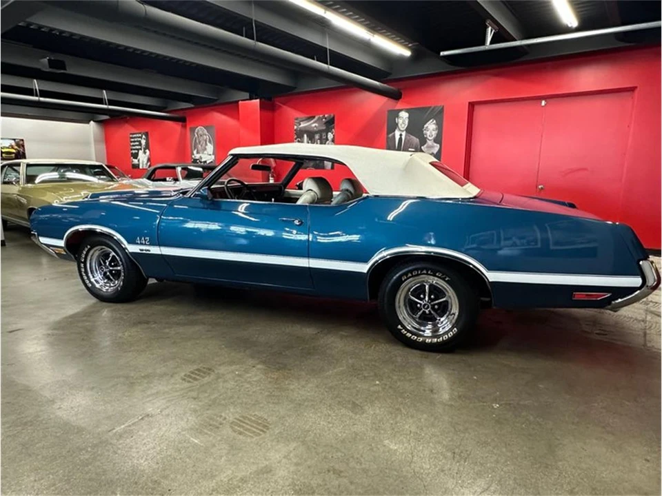 1970 Oldsmobile Cutlass 3rd Gen - Image 19 of 31
