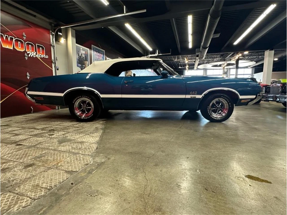 1970 Oldsmobile Cutlass 3rd Gen - Image 11 of 31
