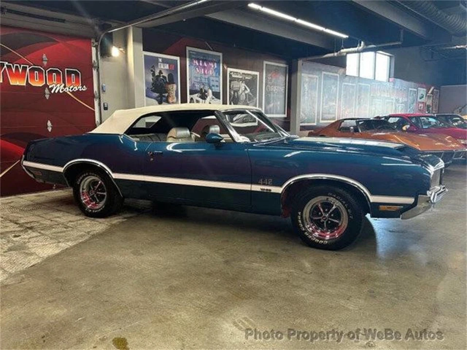 1970 Oldsmobile Cutlass 3rd Gen - Image 9 of 10