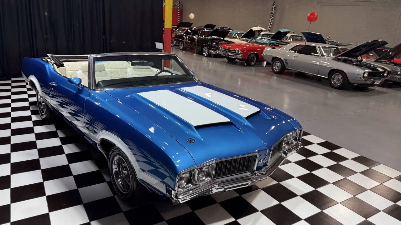 1970 Oldsmobile Cutlass 3rd Gen - Image 11 of 21