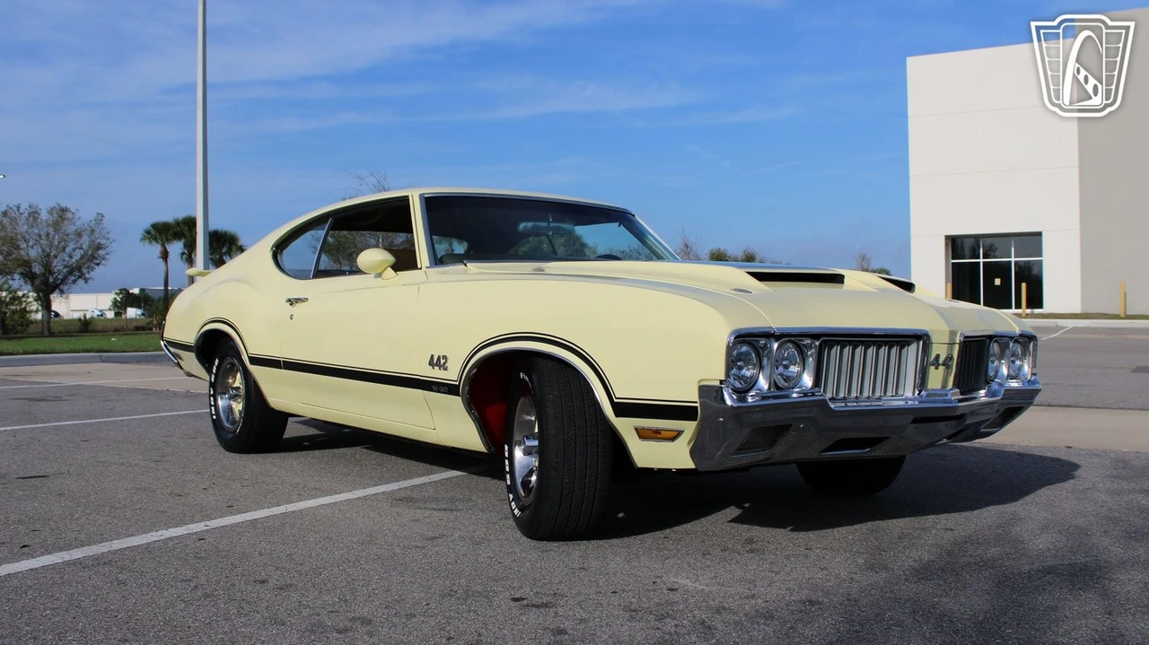 1970 Oldsmobile 442 2nd Gen - Image 11 of 12