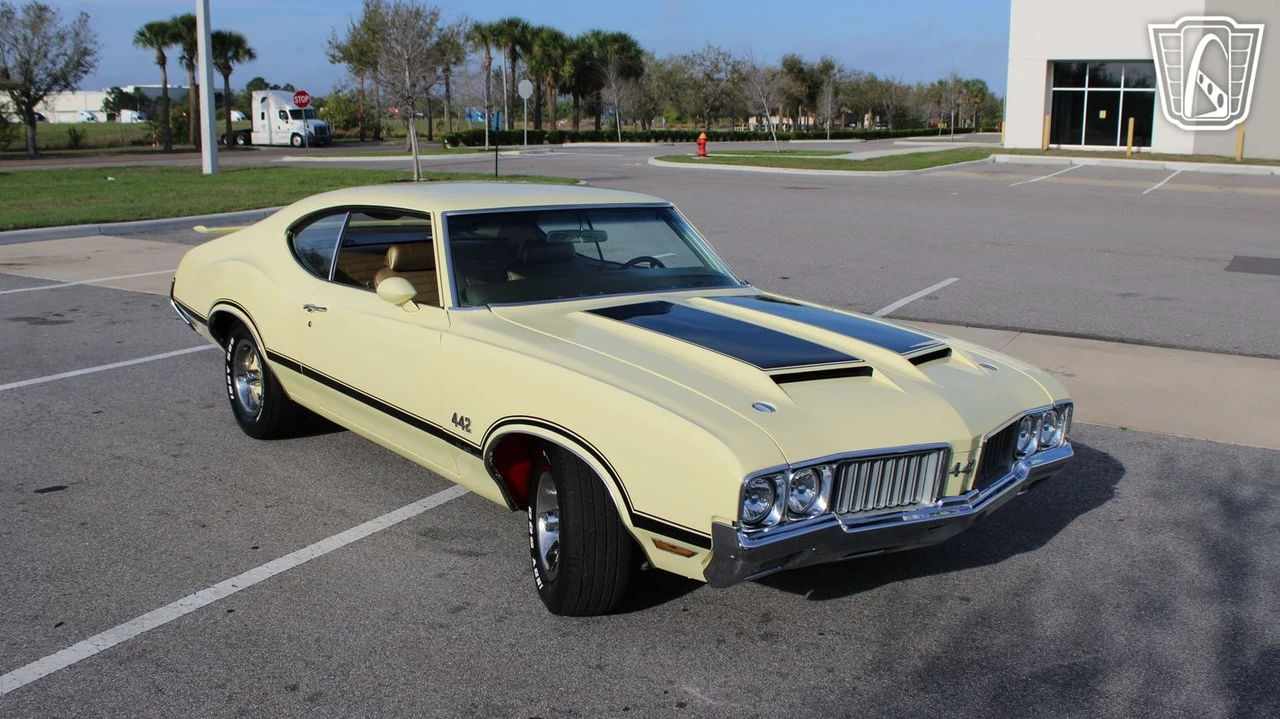 1970 Oldsmobile 442 2nd Gen - Image 9 of 12