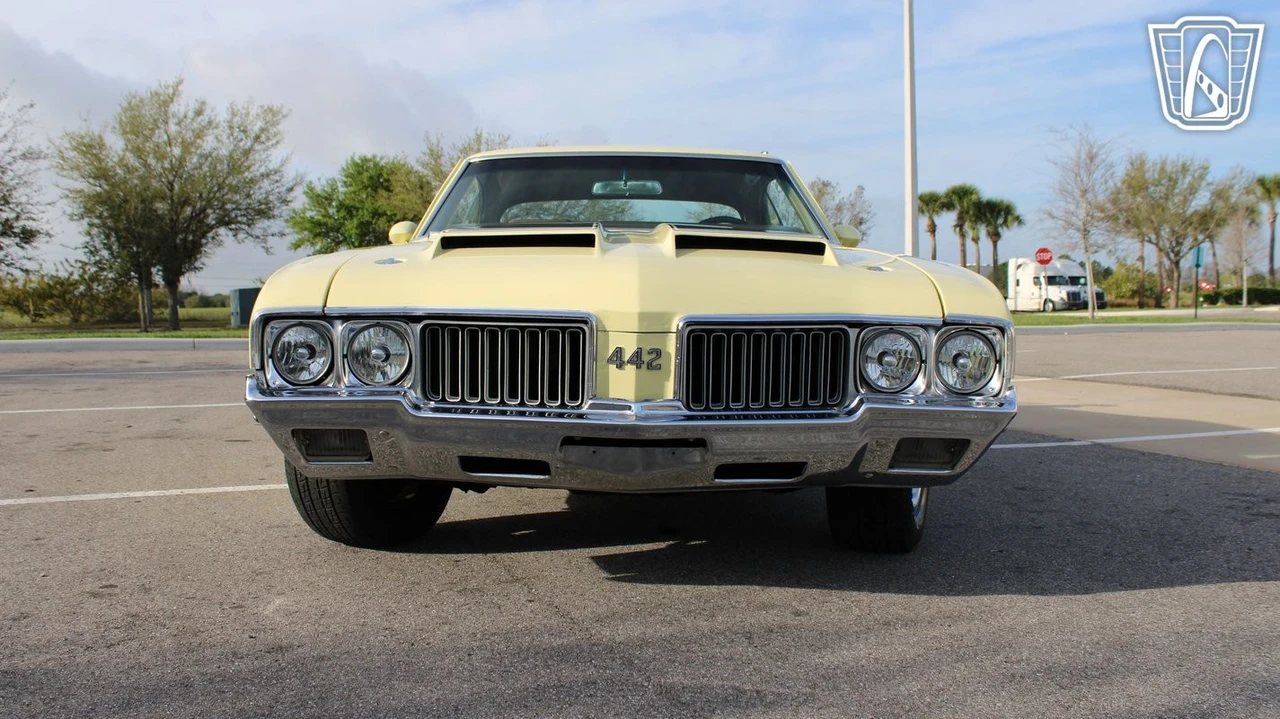 1970 Oldsmobile 442 2nd Gen - Image 8 of 12