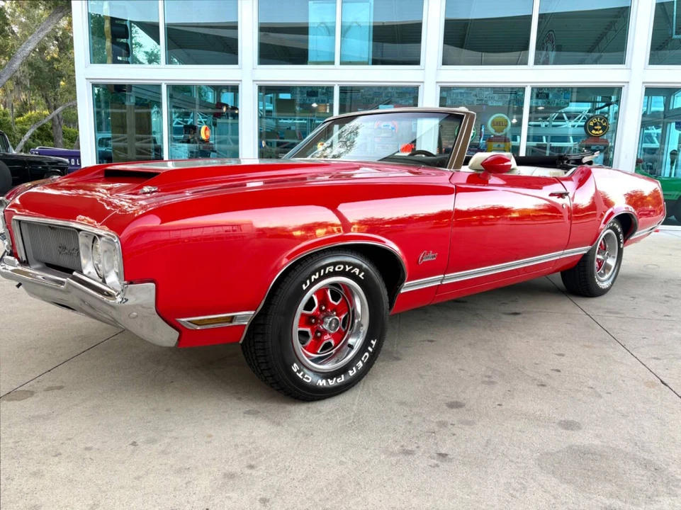 1970 Oldsmobile Cutlass 3rd Gen - Image 14 of 31