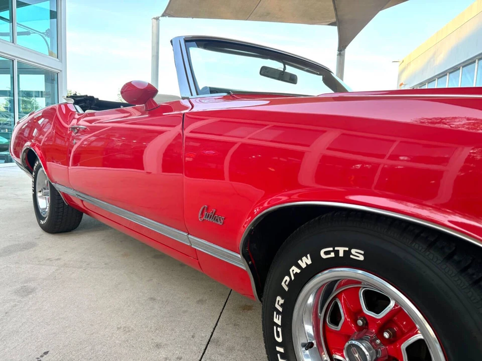 1970 Oldsmobile Cutlass 3rd Gen - Image 20 of 31