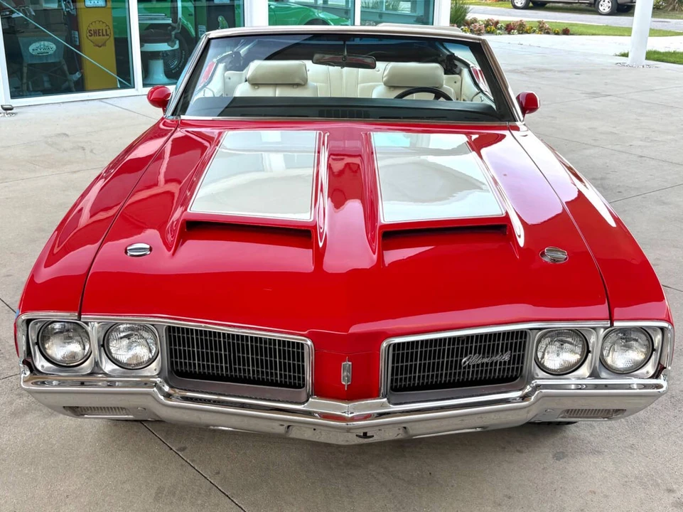 1970 Oldsmobile Cutlass 3rd Gen - Image 5 of 31