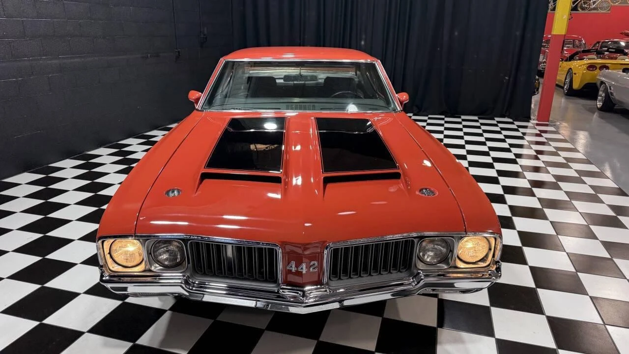 1970 Oldsmobile Cutlass 3rd Gen - Image 12 of 21