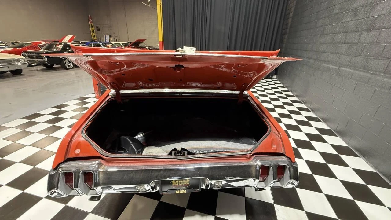 1970 Oldsmobile Cutlass 3rd Gen - Image 6 of 21
