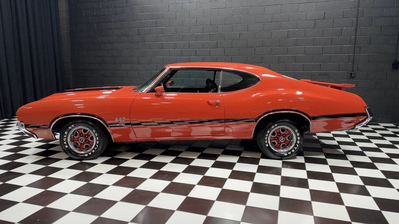1970 Oldsmobile Cutlass 3rd Gen - Image 8 of 21