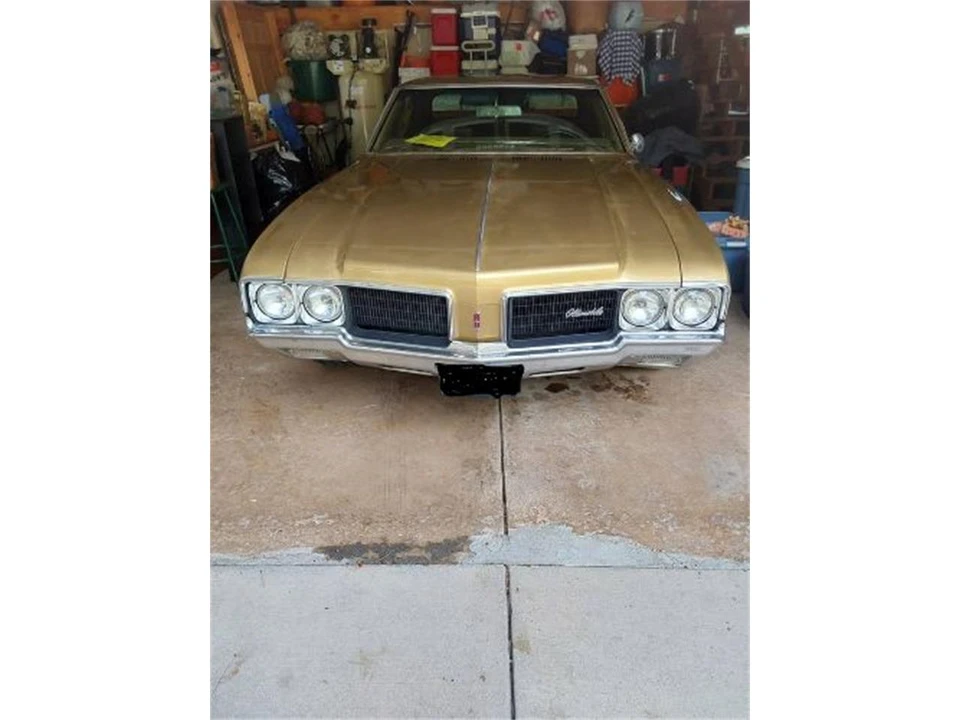 1970 Oldsmobile Cutlass 3rd Gen - Image 10 of 24