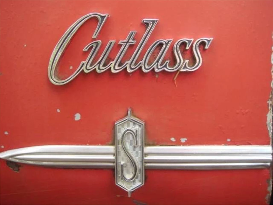 1970 Oldsmobile Cutlass 3rd Gen - Image 2 of 16