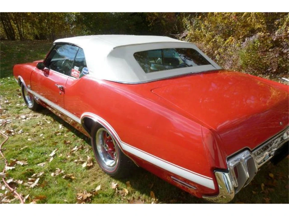 1970 Oldsmobile Cutlass 3rd Gen - Image 2 of 15