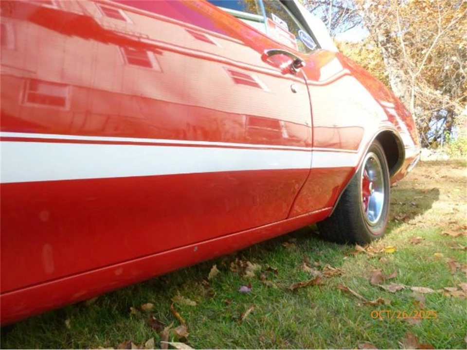 1970 Oldsmobile Cutlass 3rd Gen - Image 8 of 15