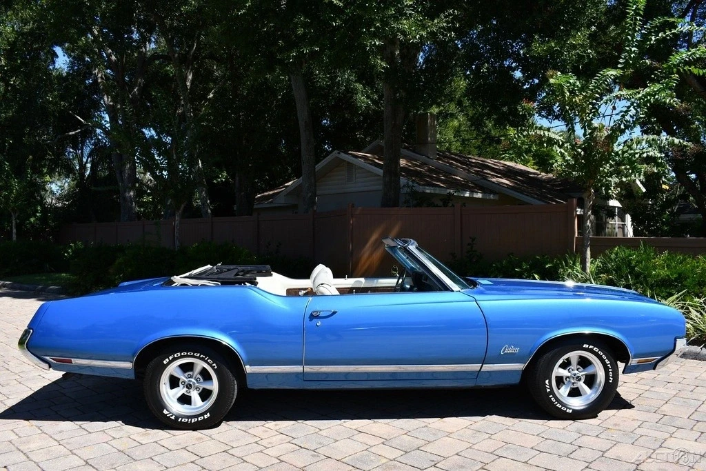 1970 Oldsmobile Cutlass 3rd Gen - Image 3 of 21