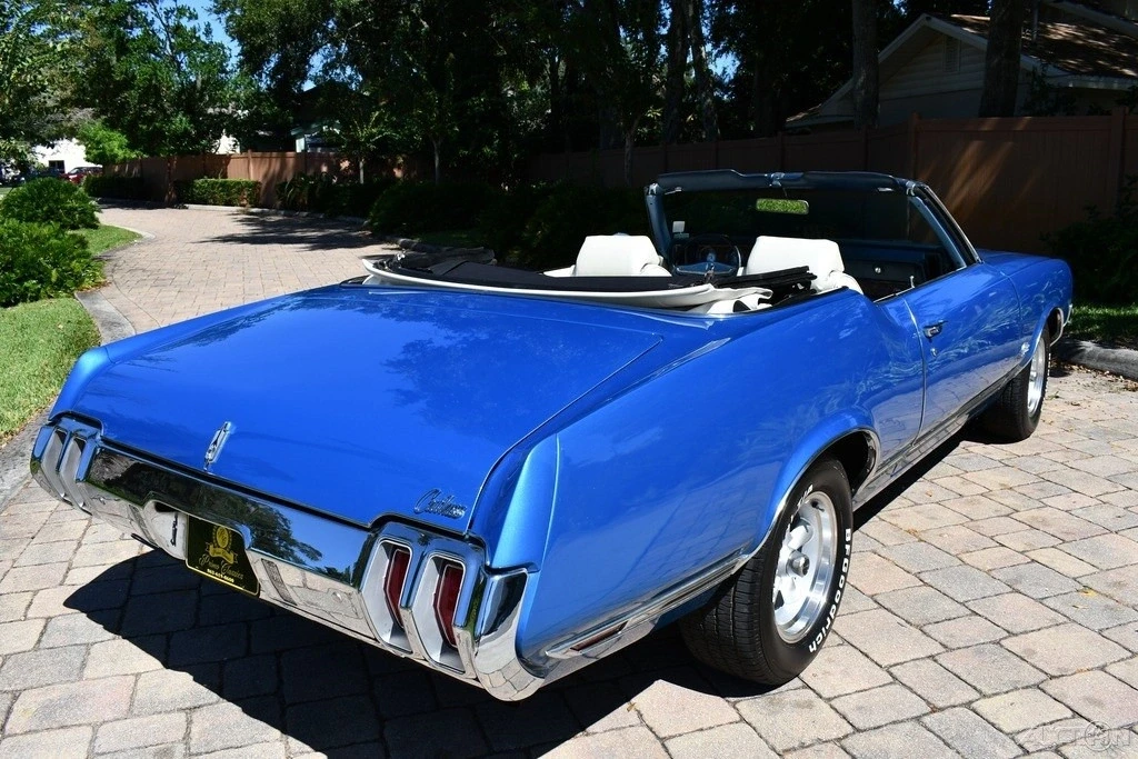 1970 Oldsmobile Cutlass 3rd Gen - Image 2 of 21