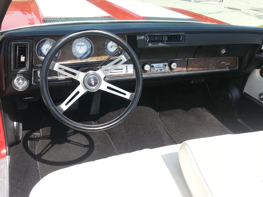 1970 Oldsmobile Cutlass 3rd Gen - Image 4 of 9