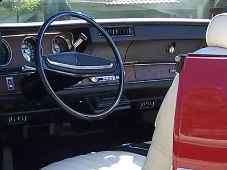1970 Oldsmobile Cutlass 3rd Gen - Image 2 of 5