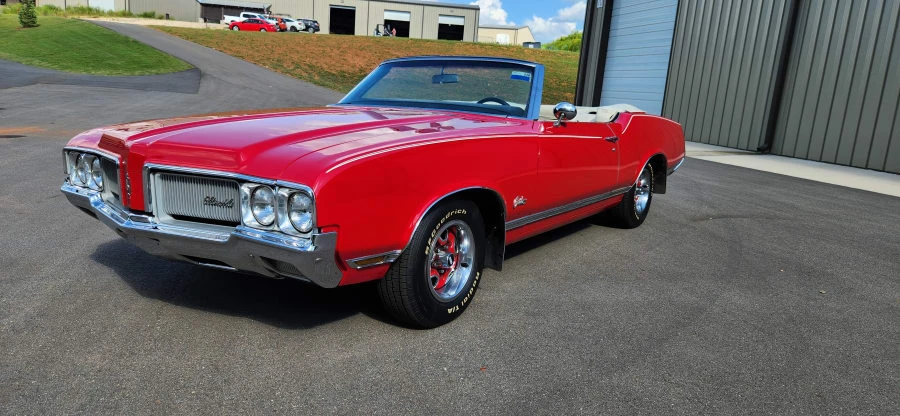 1970 Oldsmobile Cutlass 3rd Gen - Image 5 of 16