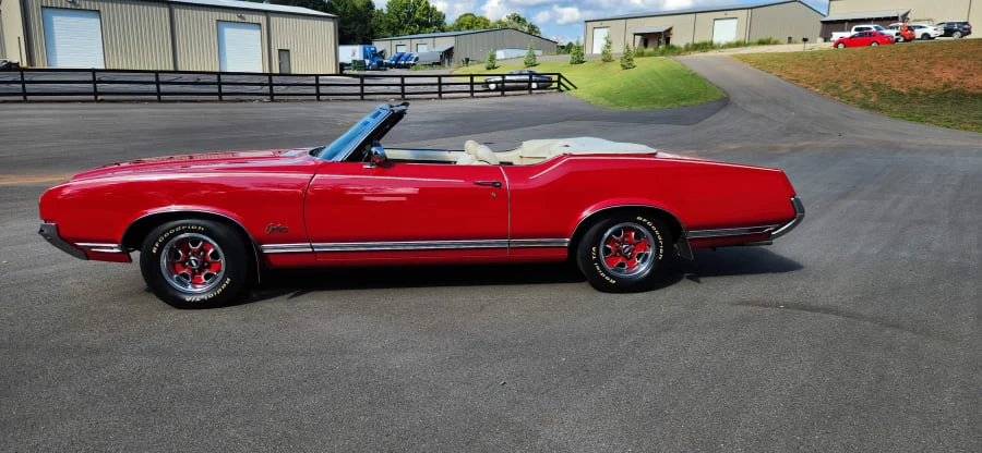 1970 Oldsmobile Cutlass 3rd Gen - Image 2 of 16