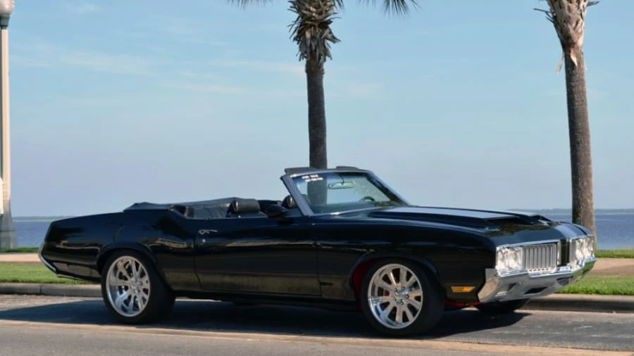 1970 Oldsmobile Cutlass 3rd Gen - Image 3 of 8