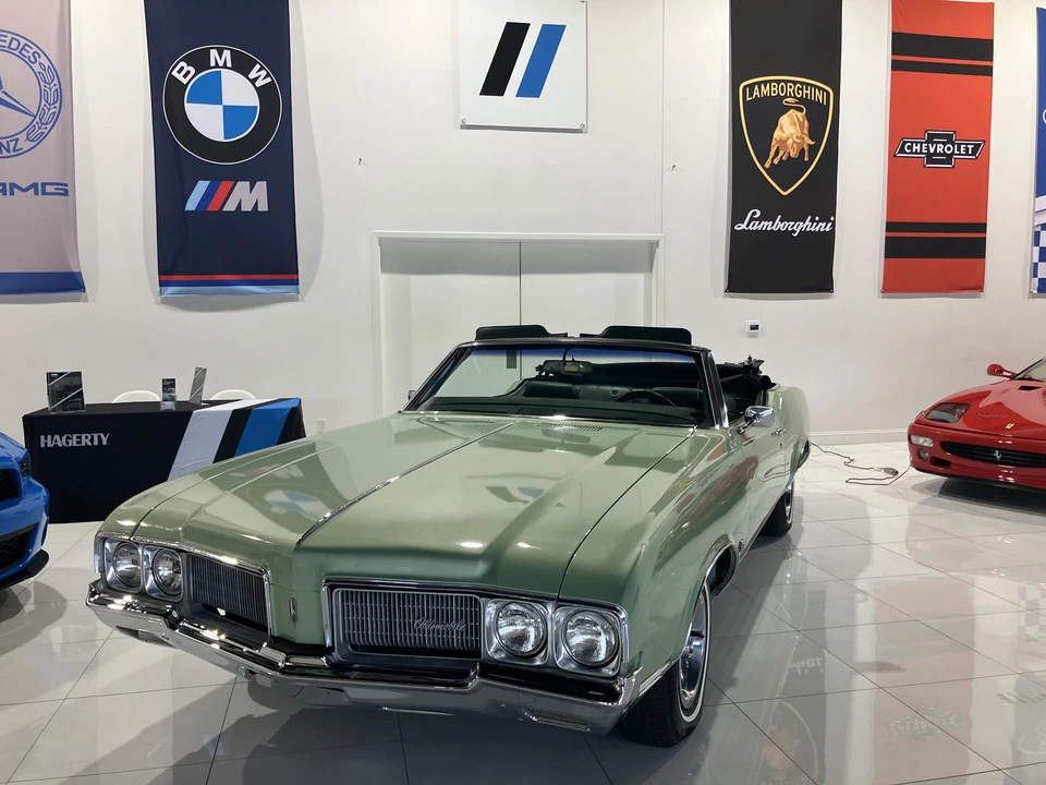 1970 Oldsmobile Cutlass Supreme - Image 12 of 31
