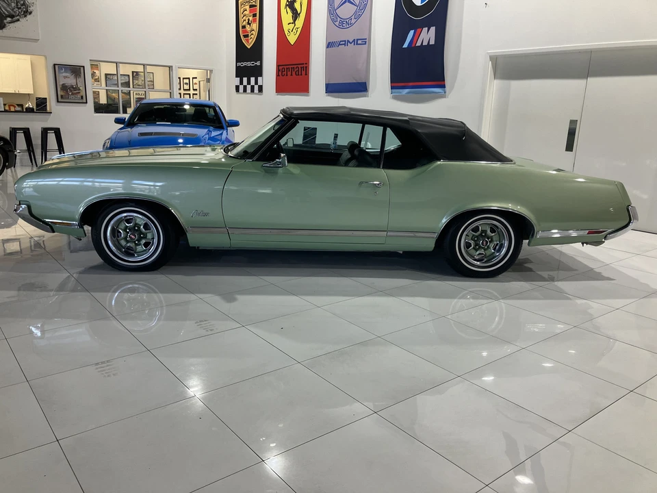 1970 Oldsmobile Cutlass Supreme - Image 5 of 31