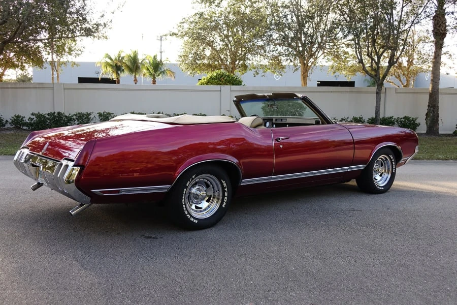 1970 Oldsmobile Cutlass 3rd Gen - Image 8 of 12