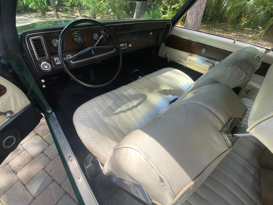 1970 Oldsmobile Cutlass 3rd Gen - Image 5 of 11