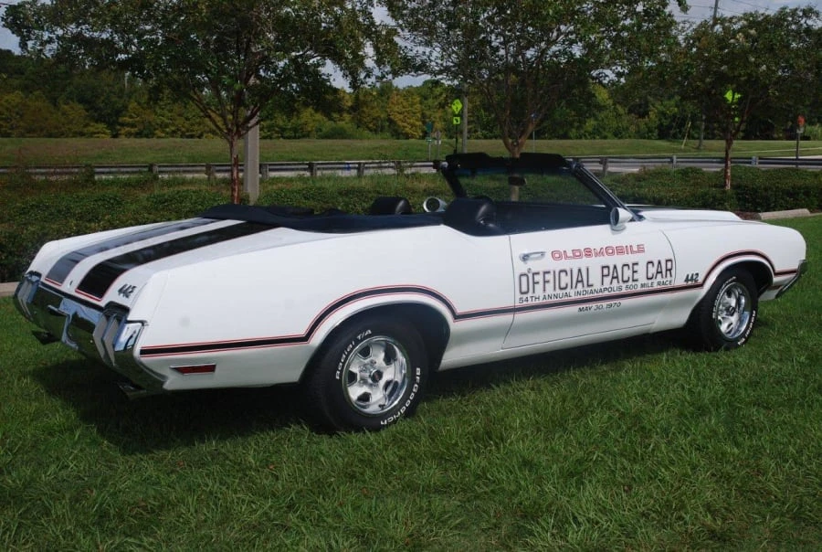 1970 Oldsmobile Cutlass 3rd Gen - Image 3 of 10