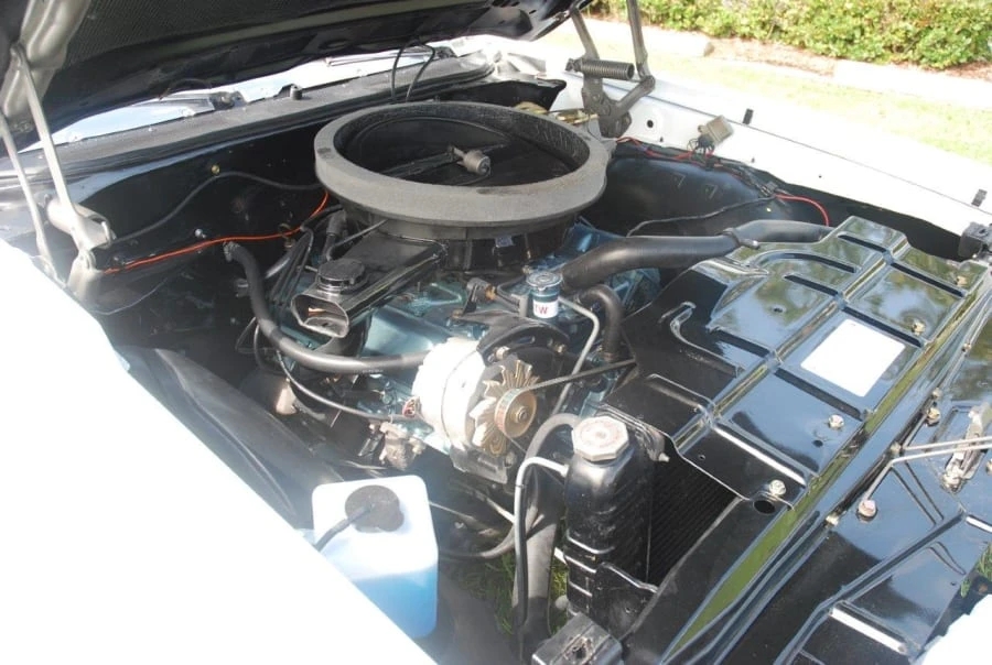 1970 Oldsmobile Cutlass 3rd Gen - Image 8 of 10
