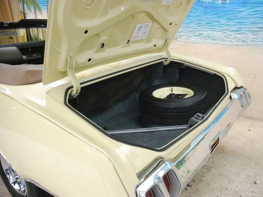 1970 Oldsmobile Cutlass 3rd Gen - Image 5 of 8