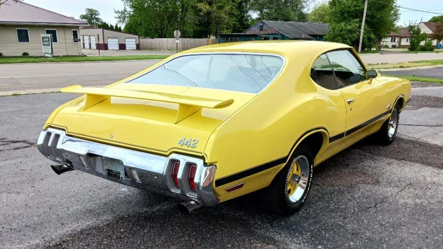 1970 Oldsmobile Cutlass 3rd Gen - Image 7 of 18